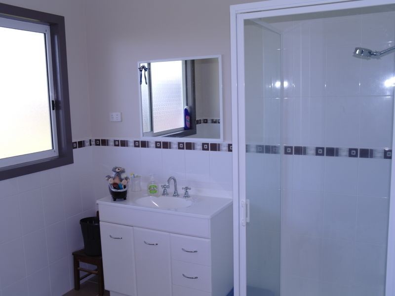 64 Murrays Road, Benalla VIC 3672