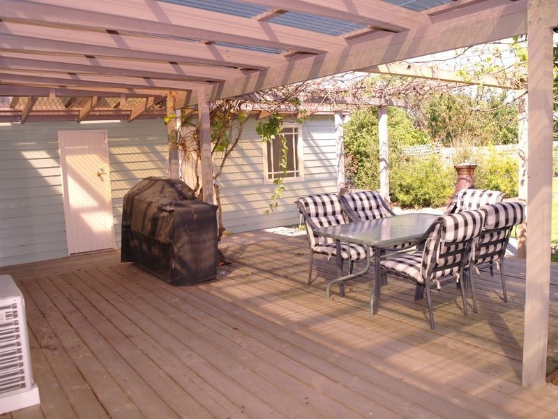 24 Smythe Street, Benalla VIC 3672