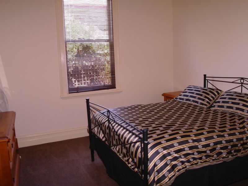 24 Smythe Street, Benalla VIC 3672