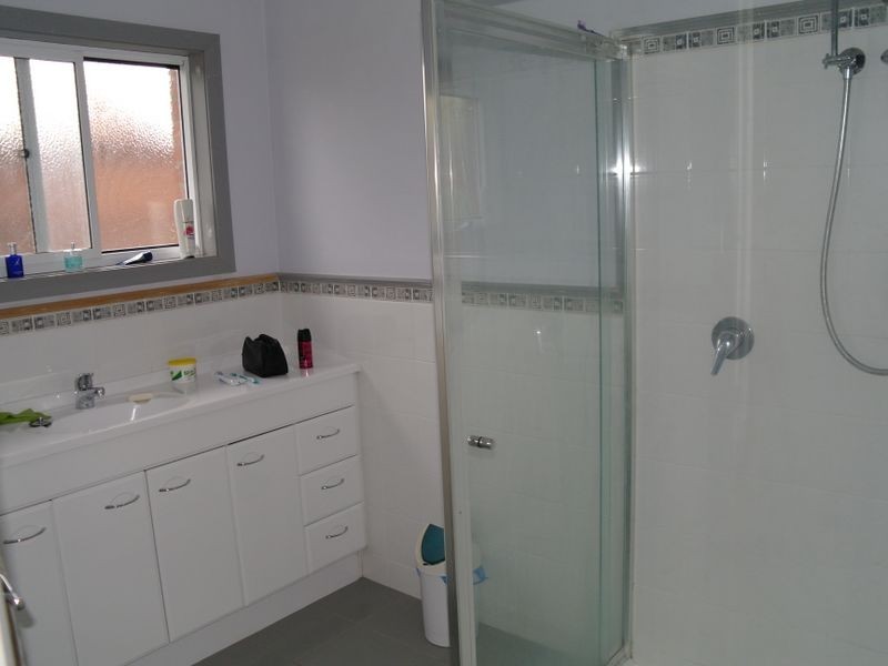 27 Commercial Road, Benalla VIC 3672