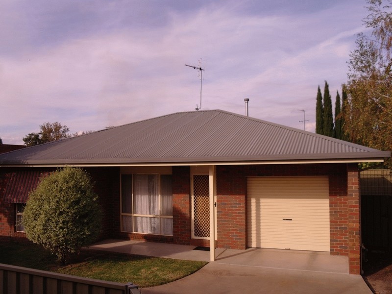 9 Riverview Road, Benalla VIC 3672