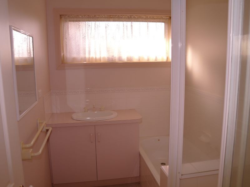 9 Riverview Road, Benalla VIC 3672