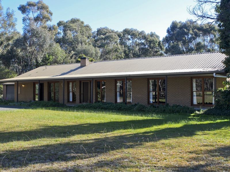 9 Farrell Road, Benalla VIC 3672