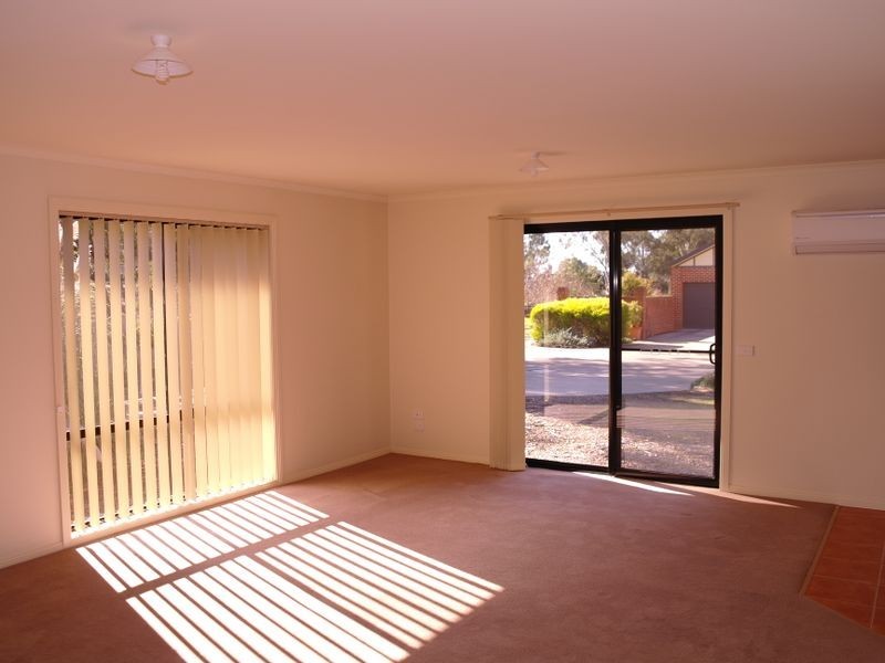 1 & 2 – 1 Arundel Street, Benalla VIC 3672