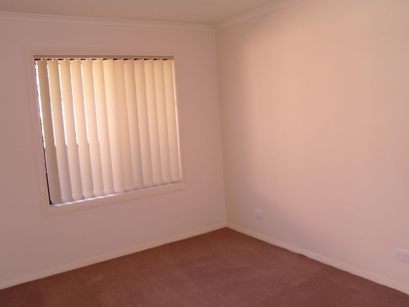 1 & 2 – 1 Arundel Street, Benalla VIC 3672