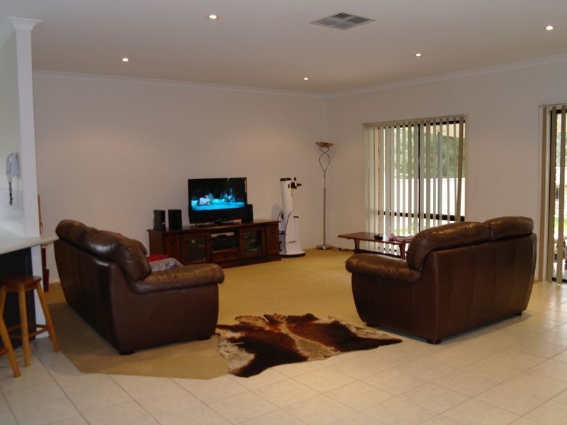 11 Robinson Court, Benalla VIC 3672