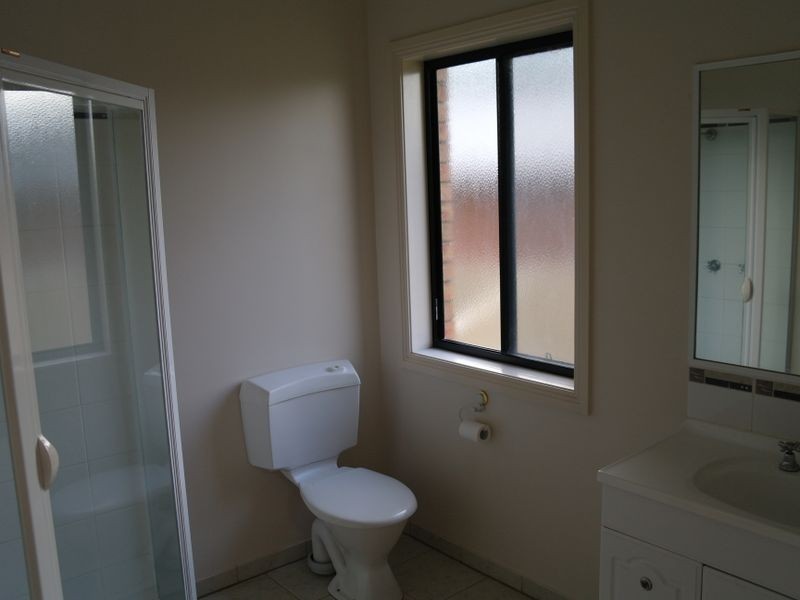 11 Robinson Court, Benalla VIC 3672