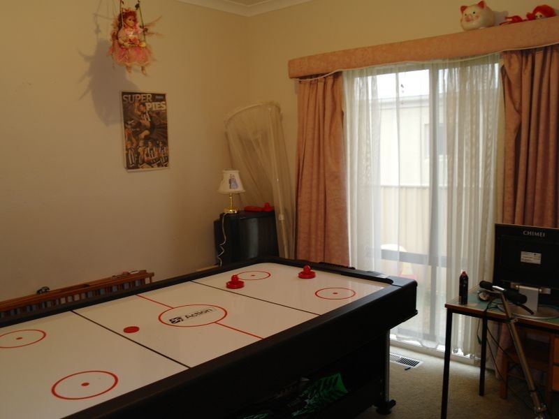 11 Robinson Court, Benalla VIC 3672