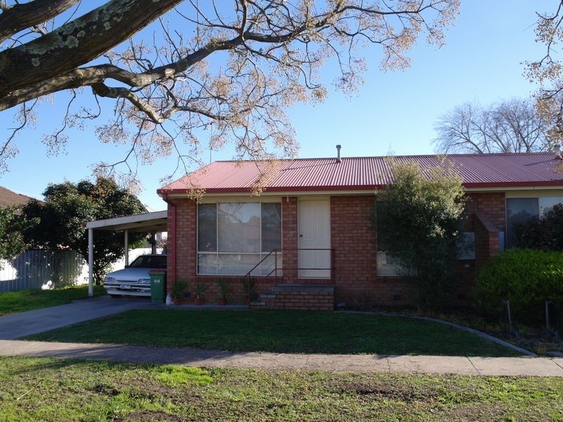 1 & 2 – 65 Benalla Street, Benalla VIC 3672