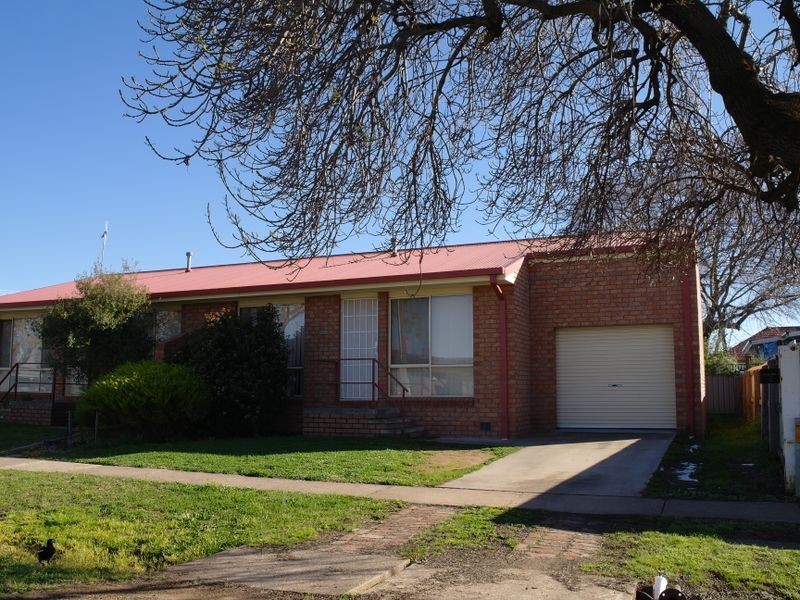 1 & 2 – 65 Benalla Street, Benalla VIC 3672