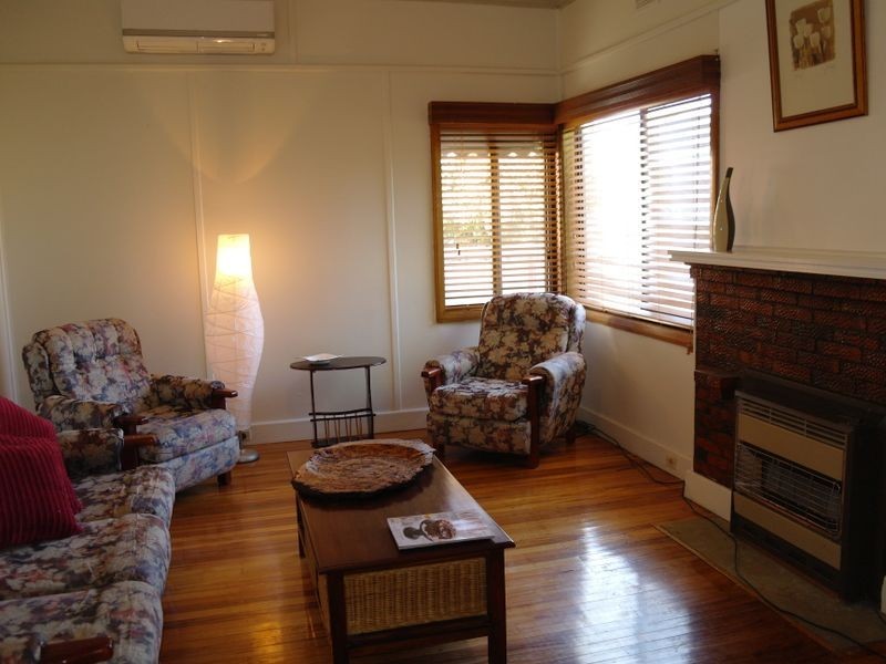 18 Crofton Street, Benalla VIC 3672