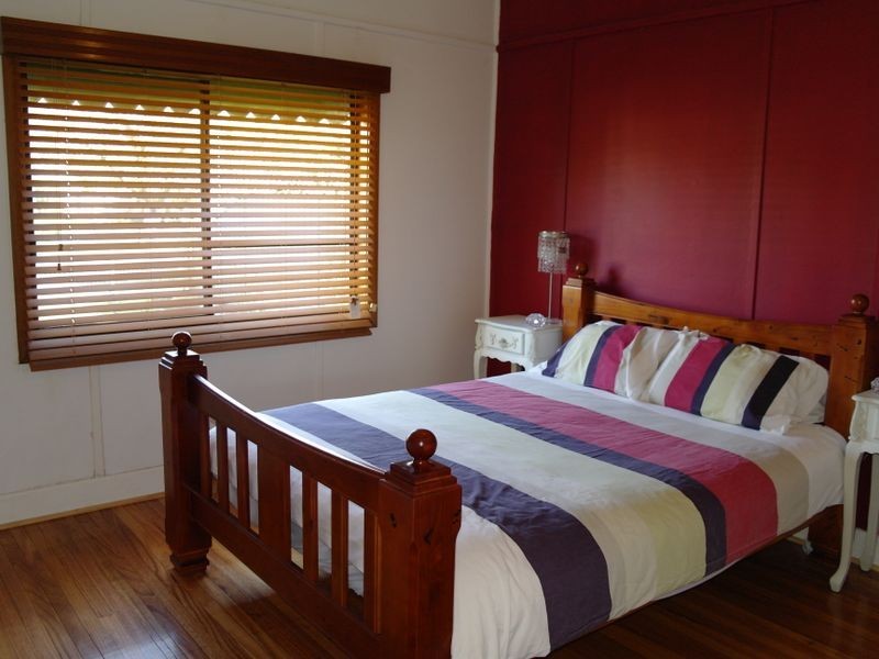 18 Crofton Street, Benalla VIC 3672