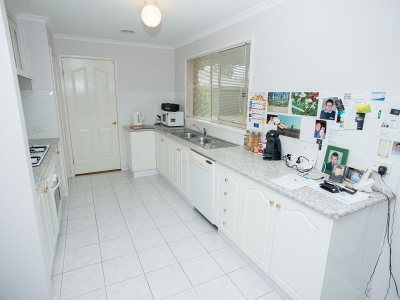 144 Cowan Street, Benalla VIC 3672