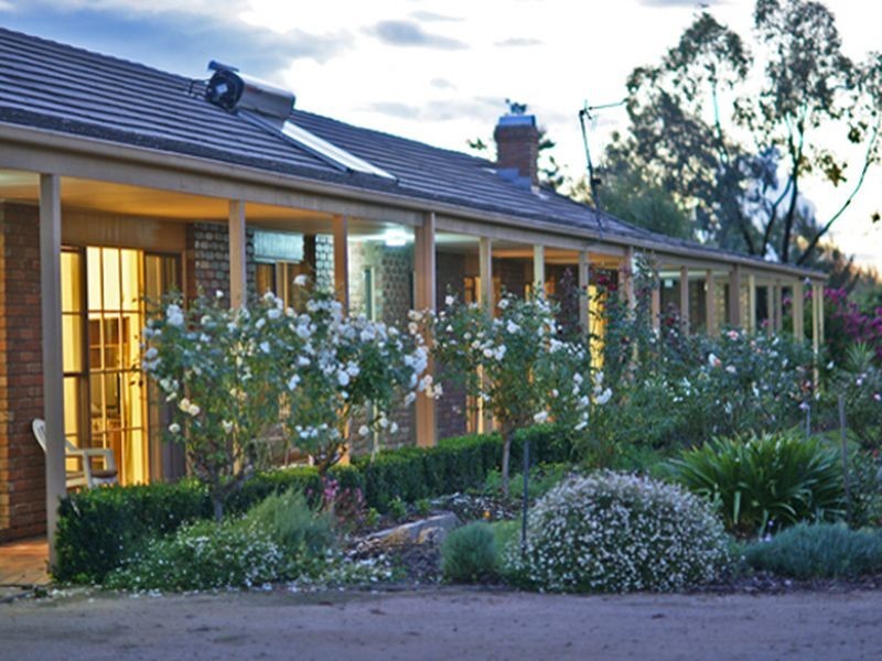 85 Willis Little Drive, Benalla VIC 3672