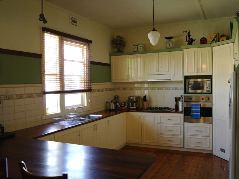 32 Goomalibee Street, Benalla VIC 3672
