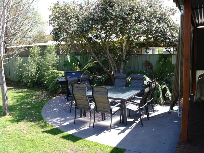 32 Goomalibee Street, Benalla VIC 3672