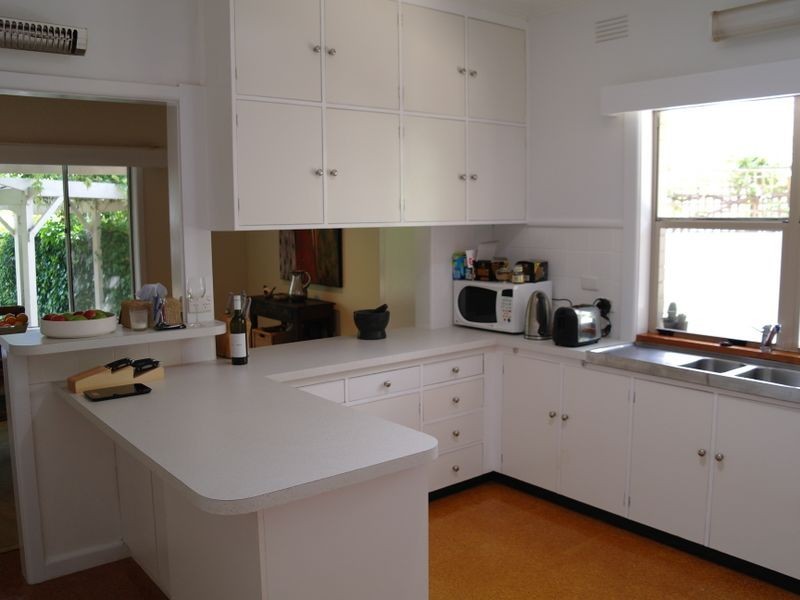 53 Riverview Road, Benalla VIC 3672