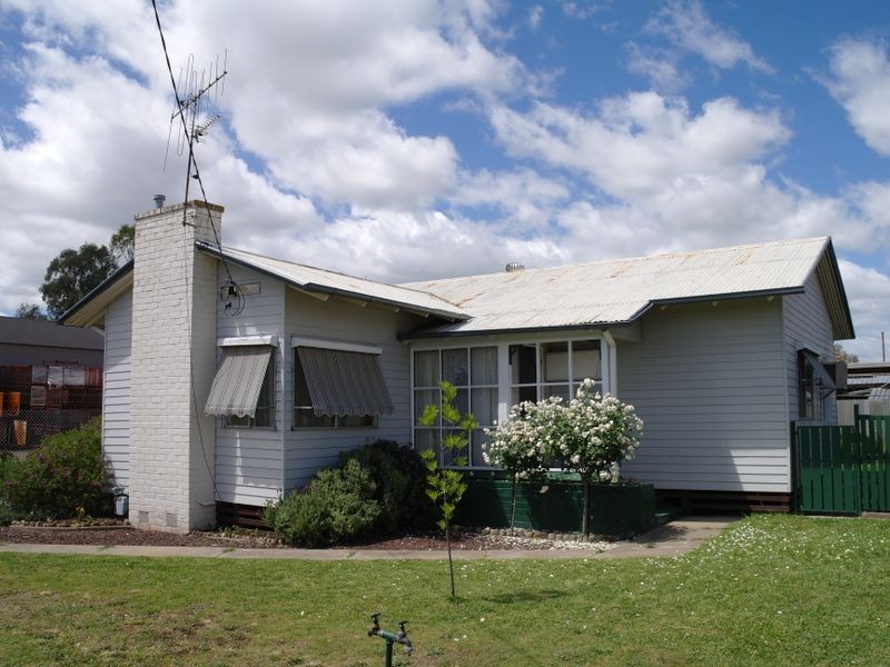 16 Elizabeth Street, Benalla VIC 3672