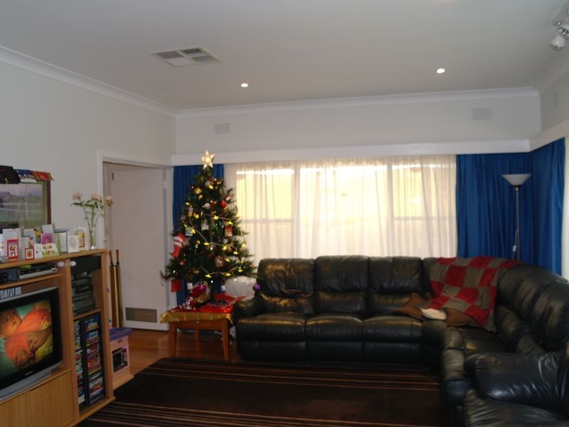 24 Egmont Street, Benalla VIC 3672