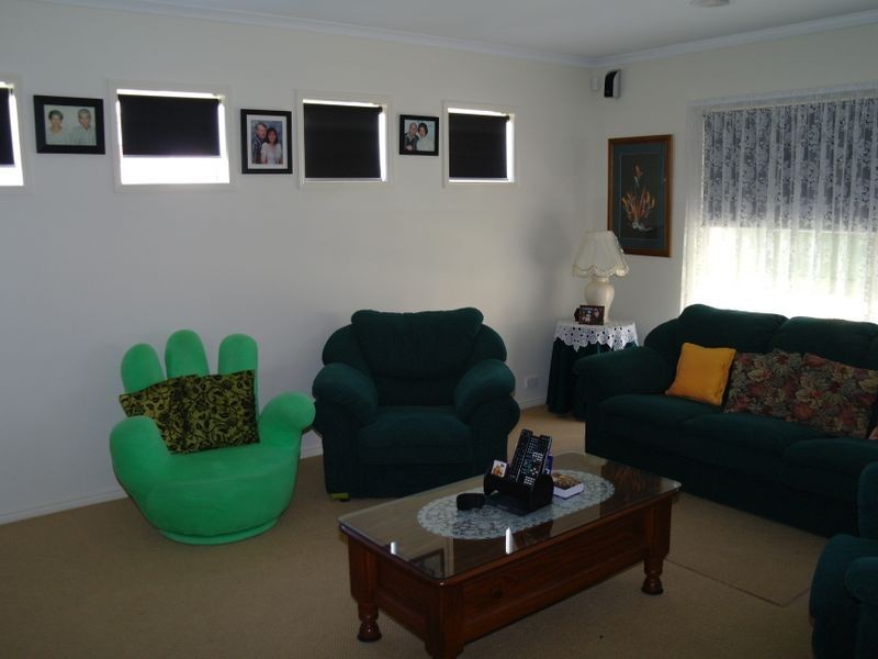 9 McNulty Drive, Benalla VIC 3672