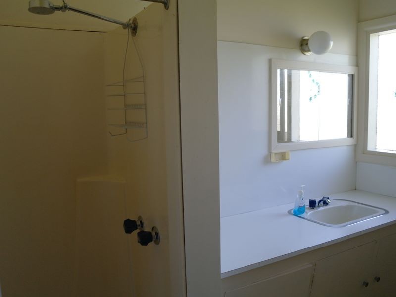 13 Quantrill Avenue, Benalla VIC 3672