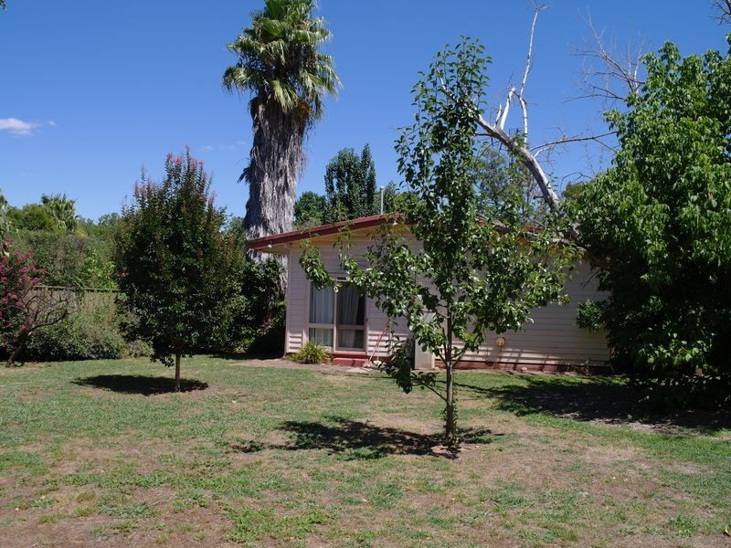 13 Quantrill Avenue, Benalla VIC 3672