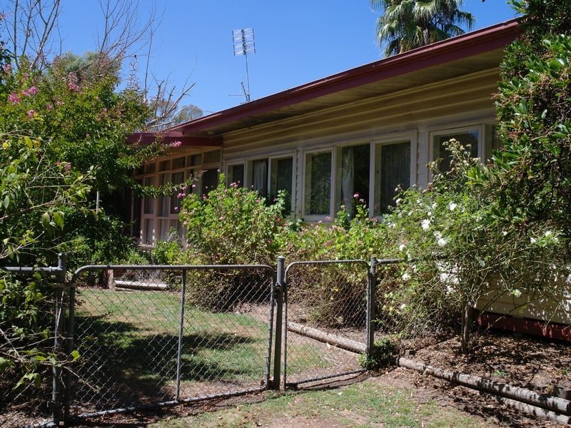 13 Quantrill Avenue, Benalla VIC 3672