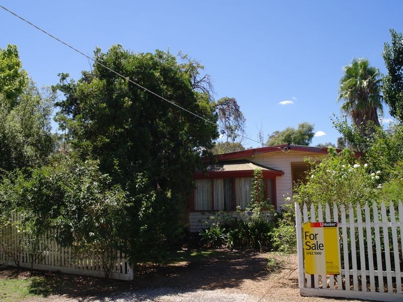 13 Quantrill Avenue, Benalla VIC 3672