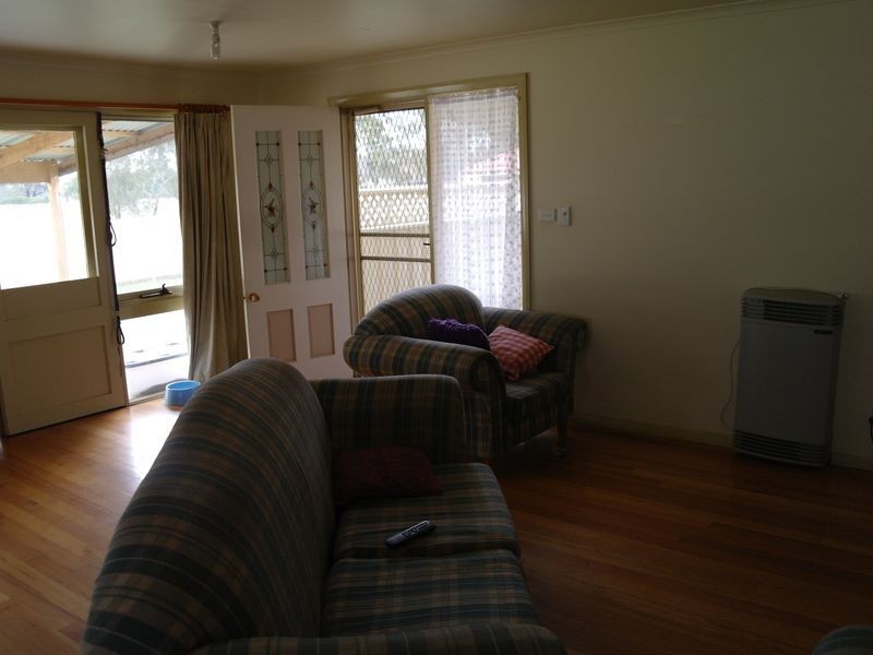 15 Georgesay Court, Benalla VIC 3672