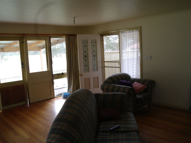 15 Georgesay Court, Benalla VIC 3672