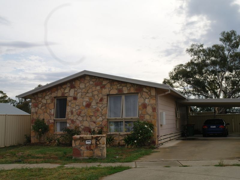 15 Georgesay Court, Benalla VIC 3672