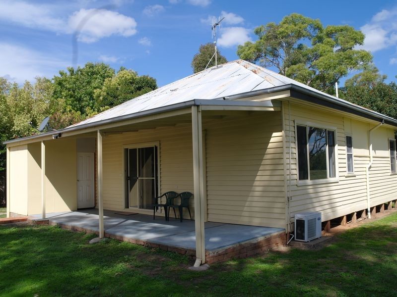 14 McIvor Street, Benalla VIC 3672