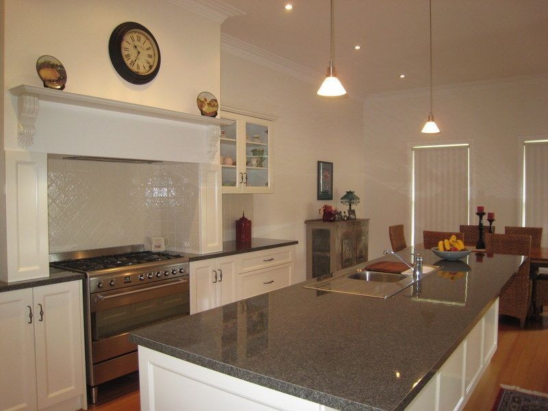 14 Ironbark Drive, Benalla VIC 3672