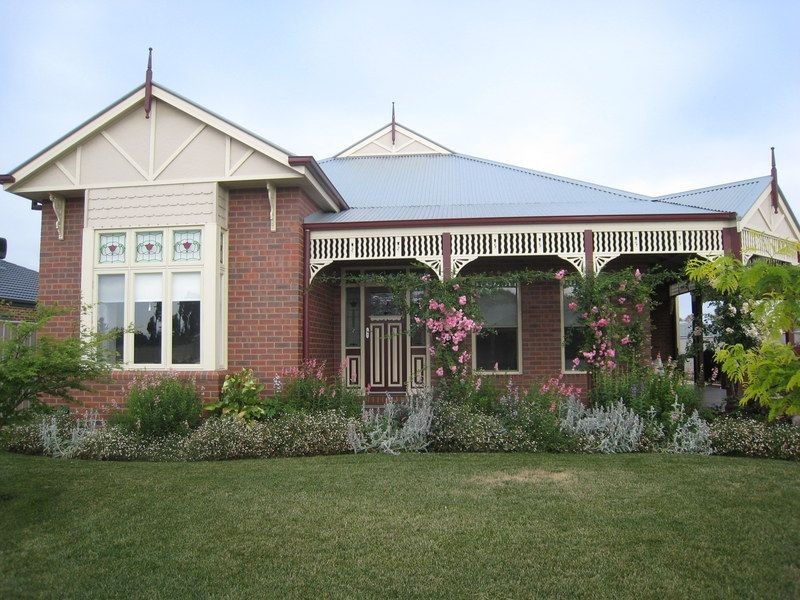 14 Ironbark Drive, Benalla VIC 3672