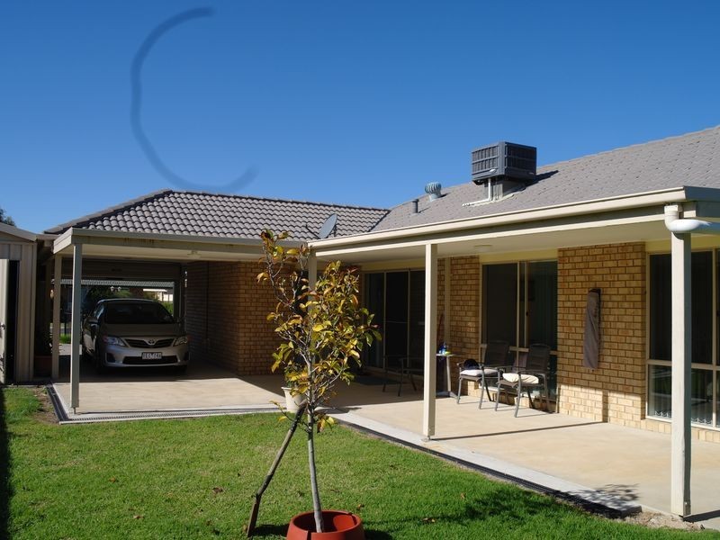 7 George Say Court, Benalla VIC 3672