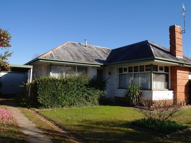 6 Goomalibee Street, Benalla VIC 3672