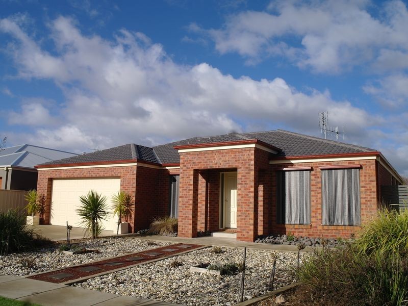 7 Ironbark Drive, Benalla VIC 3672