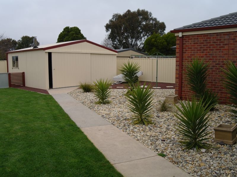 7 Ironbark Drive, Benalla VIC 3672