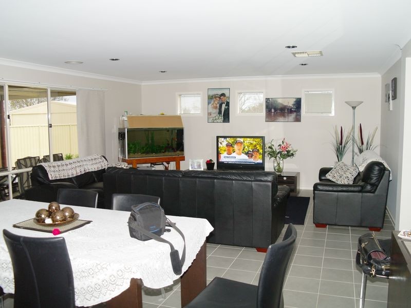 7 Ironbark Drive, Benalla VIC 3672