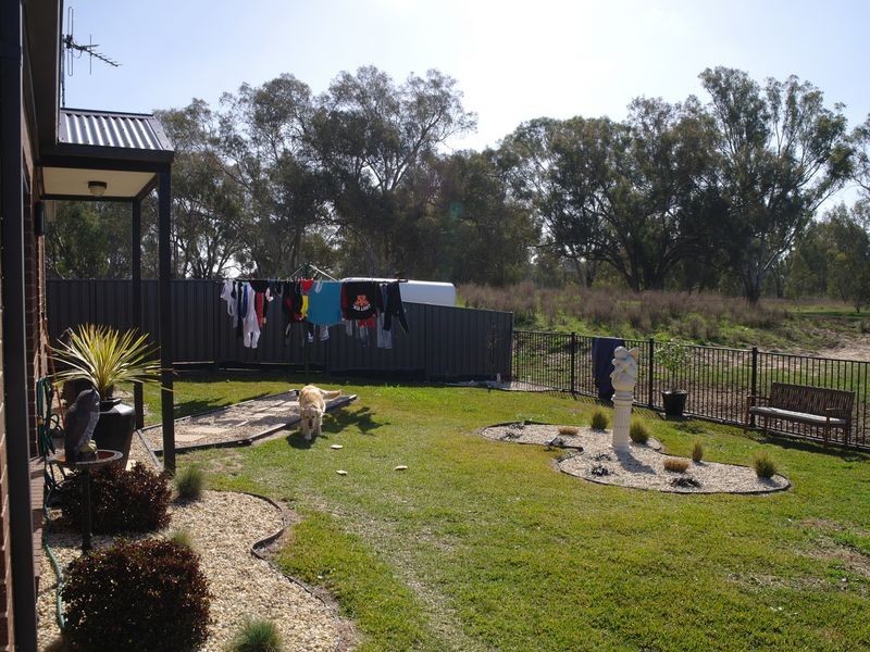 8 Stapleton Court, Benalla VIC 3672