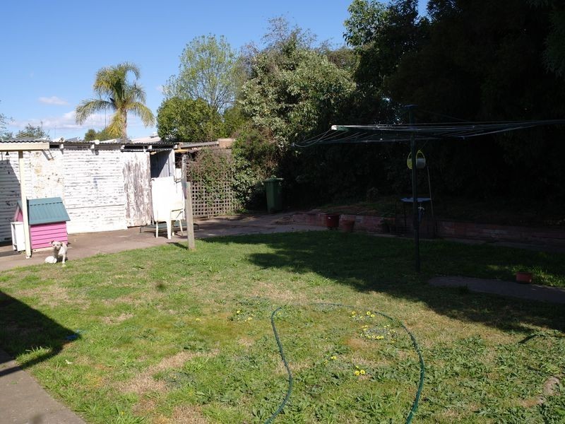 12 Meadows Avenue, Benalla VIC 3672