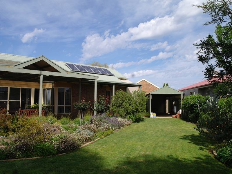 7 Park Place, Benalla VIC 3672