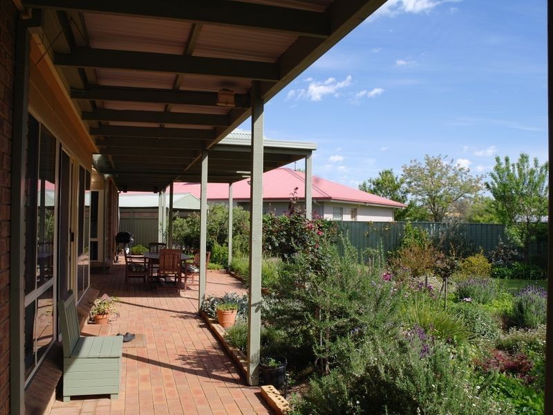 7 Park Place, Benalla VIC 3672