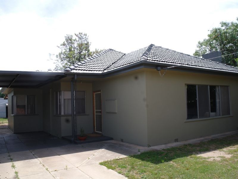 8 Salisbury Street, Benalla VIC 3672