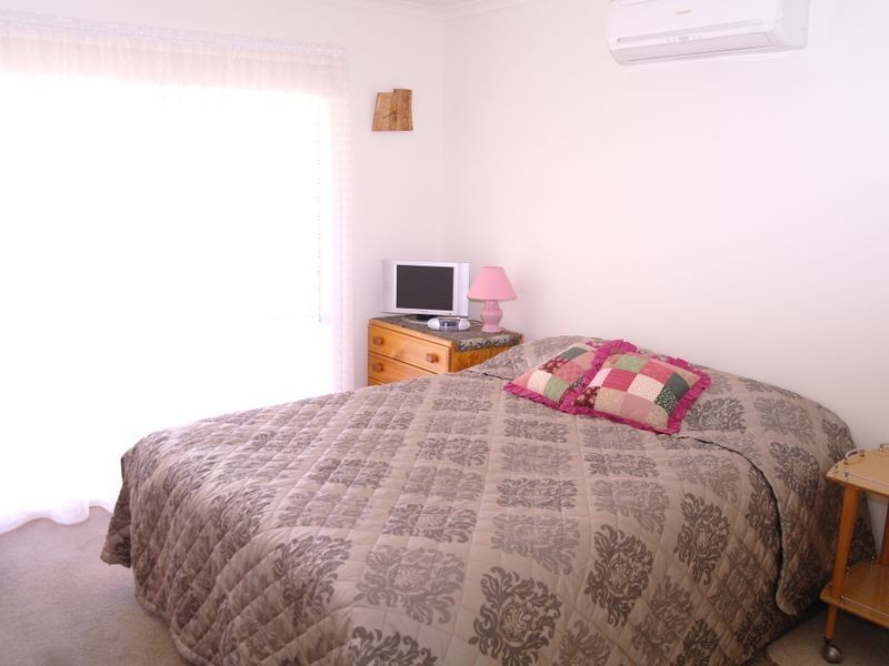 6 Georgesay Court, Benalla VIC 3672