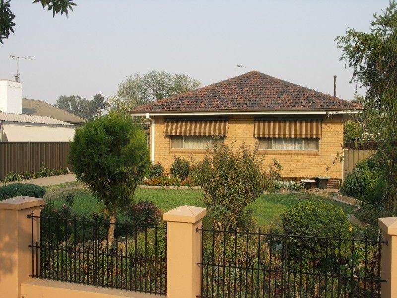 14a Dunn Street, Benalla VIC 3672