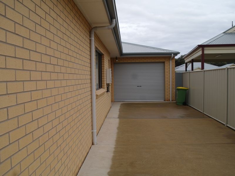 12 Ironbark Drive, Benalla VIC 3672