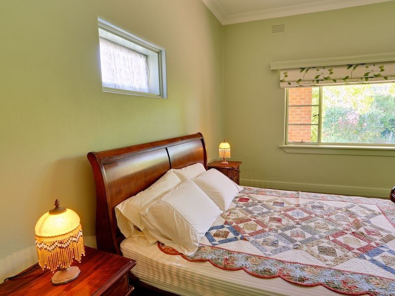 5 Riverview Road, Benalla VIC 3672