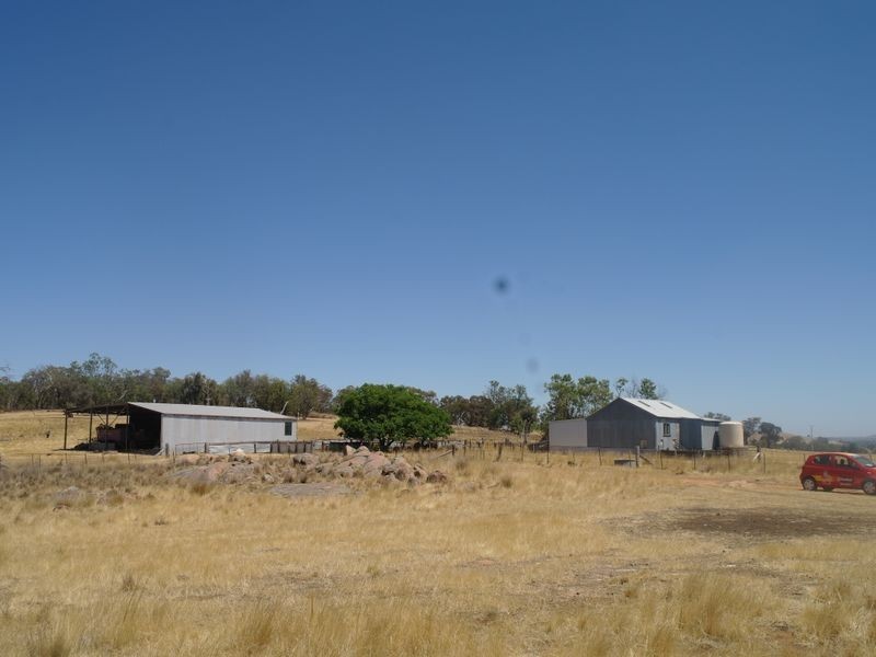 51 McGann Hill Road, Benalla VIC 3672