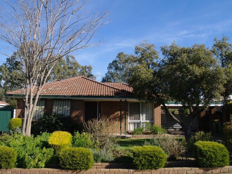 93 Coish Avenue, Benalla VIC 3672